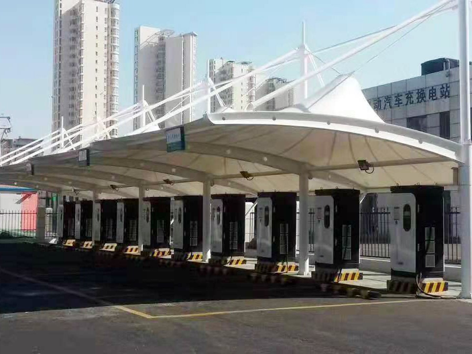 充電樁車棚